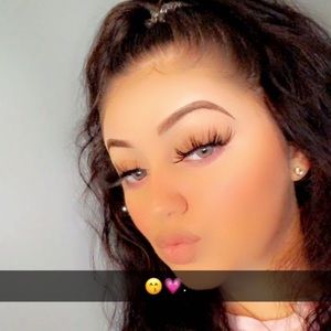 Meet your Posher, Makayla